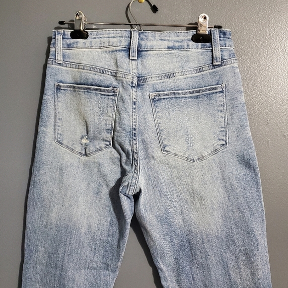 Pink Lily Womens Jeans Light Wash Distressed Ankle Cropped Size 3 - Picture 5 of 8